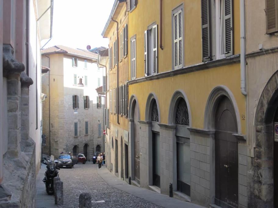 Casa Lalla In Centro Storico A Bergamo Exteriér fotografie