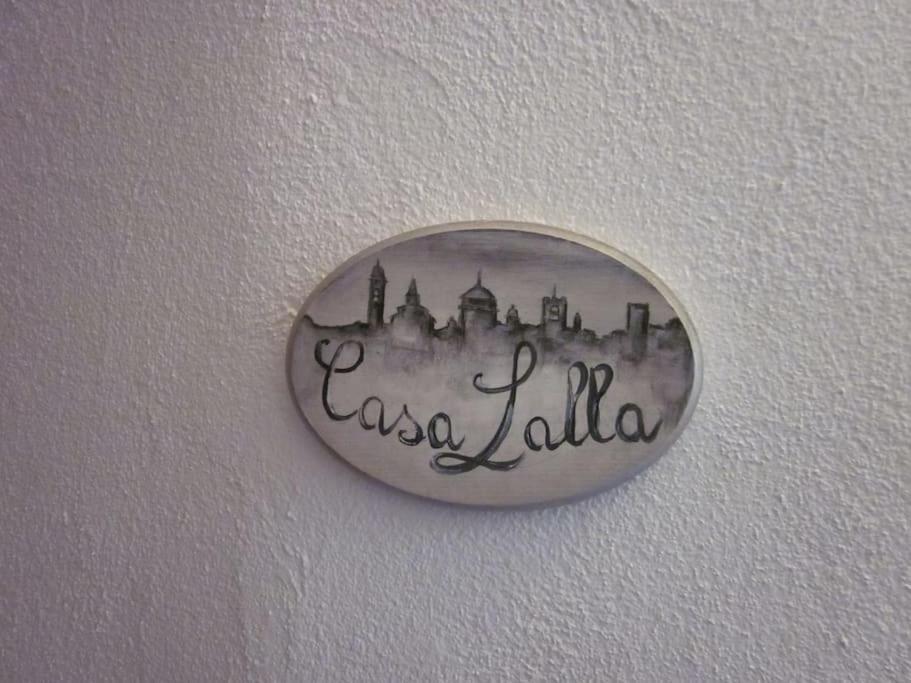 Casa Lalla In Centro Storico A Bergamo Exteriér fotografie